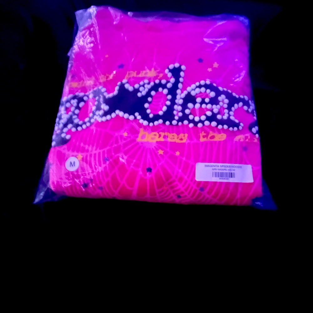 spider hoodie v2 pink